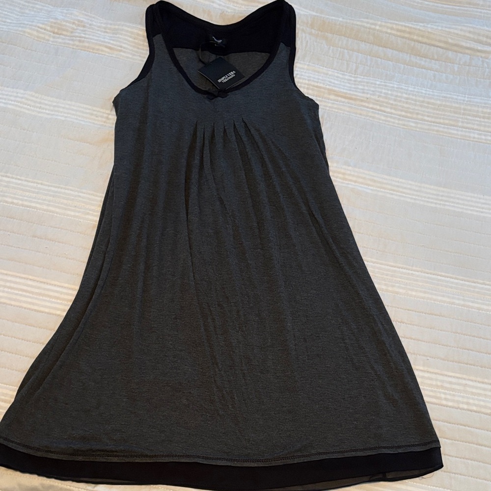 Simply Vera Vera Wang Gray and Black Nightgown